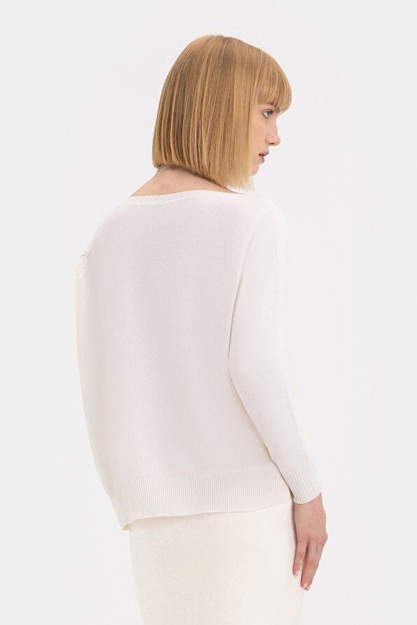 Ekru Kayik Yaka Tri̇ko