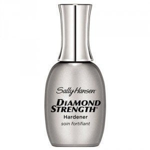 Sally Hansen Diamond Strength Tırnaklarda Elmas Sertliği