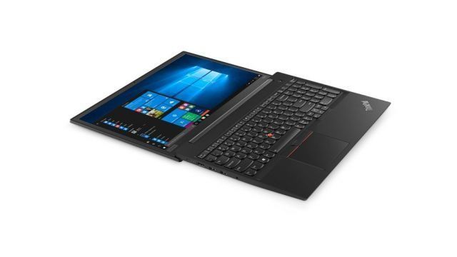 20KV000ATX ThinkPad E585,AMD R5-2500U,8GB,256GB SSD, OB,15,6'', Free Dos